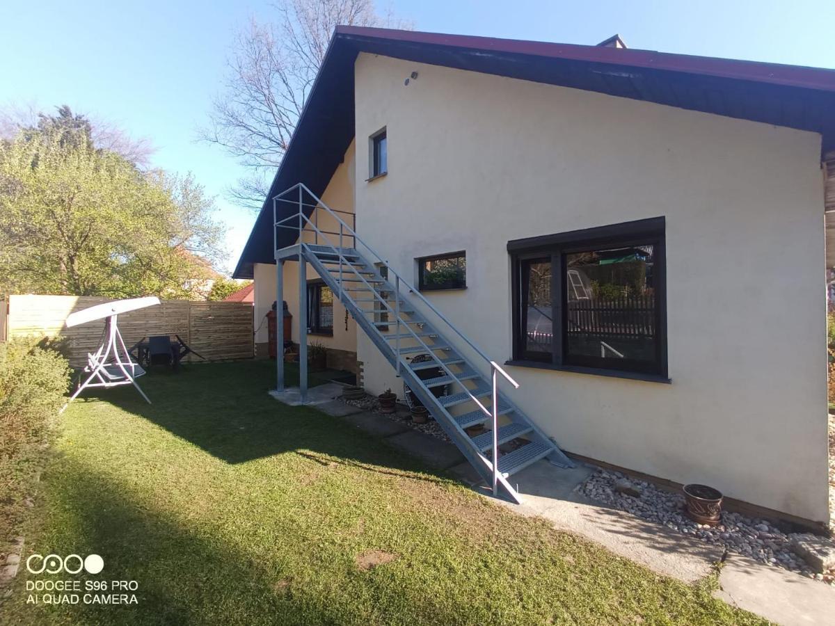 Podkrovni Apartman Tereza Apartment Rumburk Exterior photo